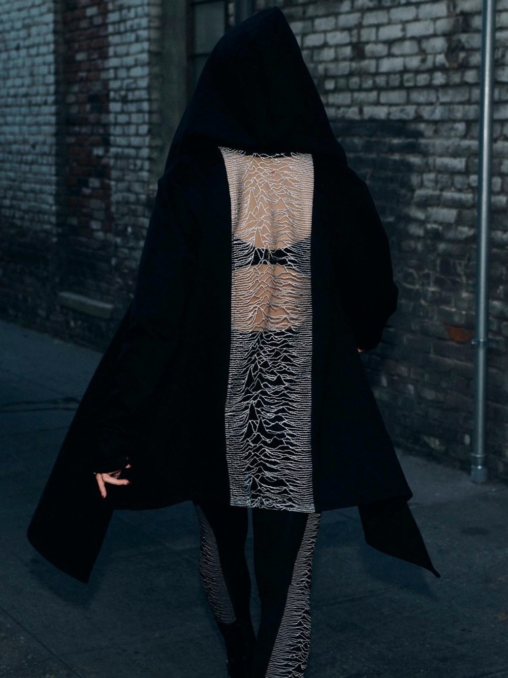*rare* Discontinued Official Joy Division Unknown Pleasures Embroidered Cloak L